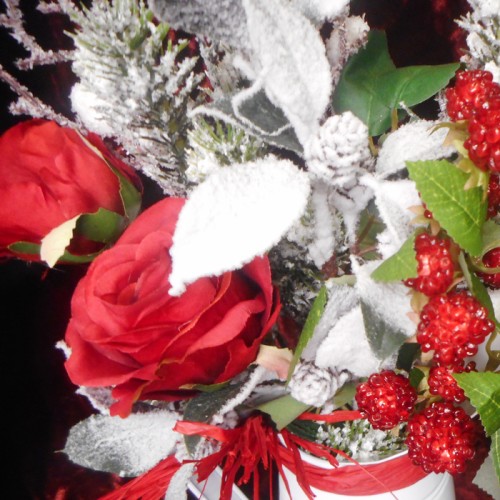 Christmas Flower Arrangements in White Jug - X22066 6A Christmas Flower Arrangements in White Jug - X22066 6A