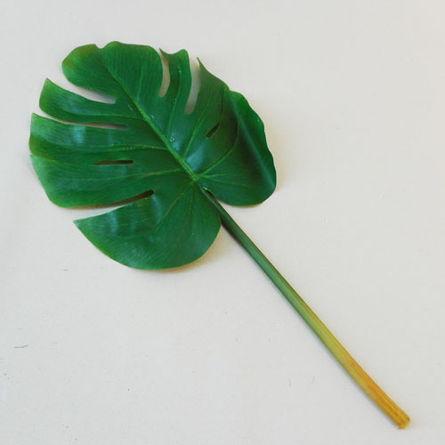 Small Artificial Monstera Leaf on Short Stem - MON005 II3