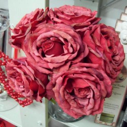 Artificial Roses Posy Vintage Red 31cm - R112 R2