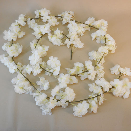 Blossom Garland Cream 210cm - B050 B2