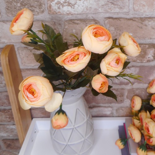Ranunculus Plant Peach 26cm - R029 FF2 Ranunculus Plant Peach 26cm - R029 FF2