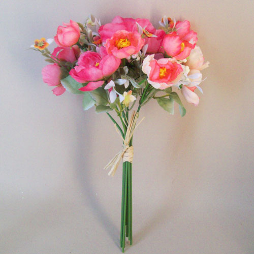 Fleur Artificial Ranunculus Bouquet Pink with White Berries 30cm - R843 II4