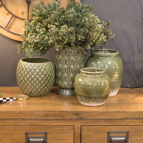 Seville Squat Vase Olive Green 17cm - LUX052 9E Seville Squat Vase Olive Green 17cm - LUX052 9E