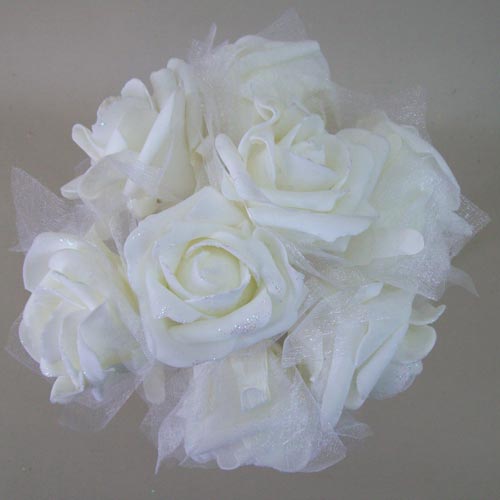 Foam Roses with Tulle Posy Cream Small 26cm - R409 U3