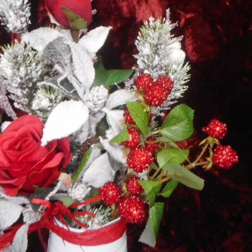 Christmas Flower Arrangements in White Jug - X22066 6A