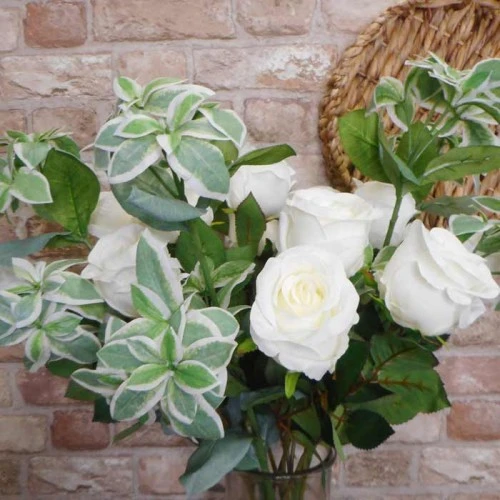 Luna Artificial Rose Buds Ivory 56cm - R922 S2