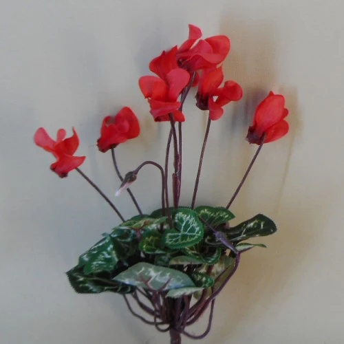 Silk Cyclamen Plants Red 24cm - C014C G3