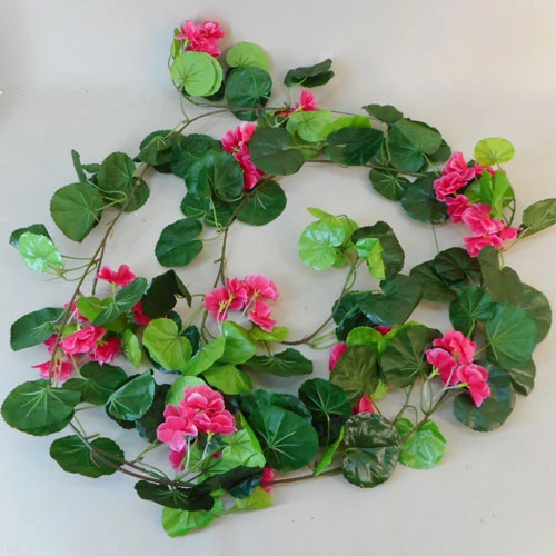 Fleur Geranium Garland Hot Pink 180cm - G092 BX15