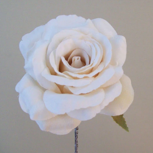 Artificial Roses Stem Rich Cream no leaves 44cm - R655 P4