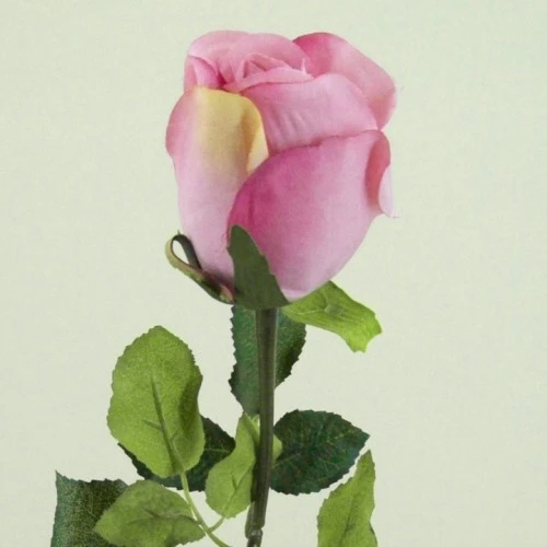 Prize Rose Bud Mid Pink 62cm - R156B L3
