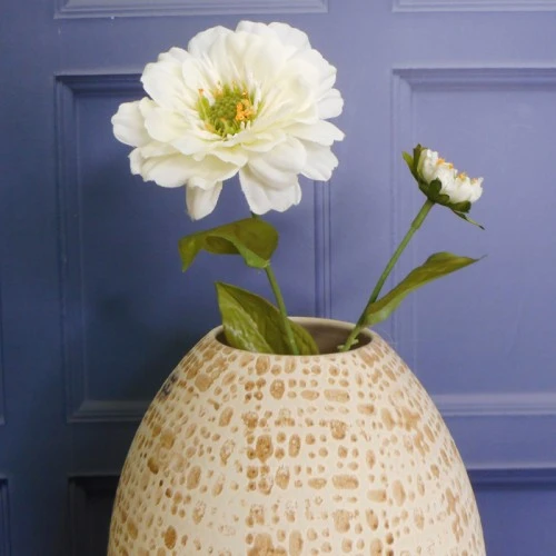 Zinnia and Bud Cream 43.5cm - Z040 S3